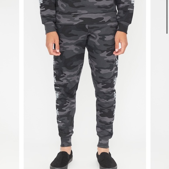 Zoo York sweat sets. - Picture 2 of 8